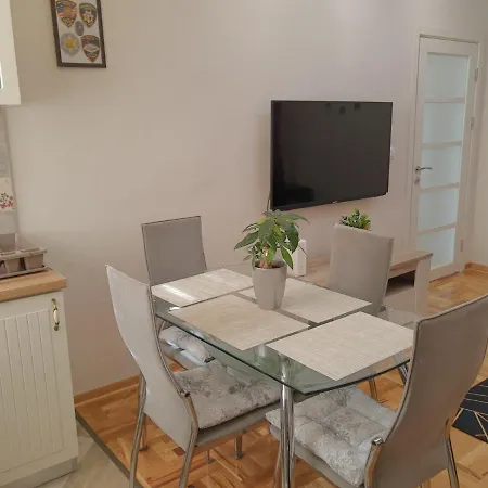 Kalemegra Apartment