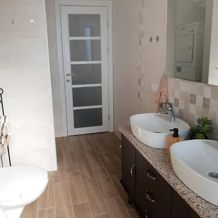 Kalemegra Apartment *